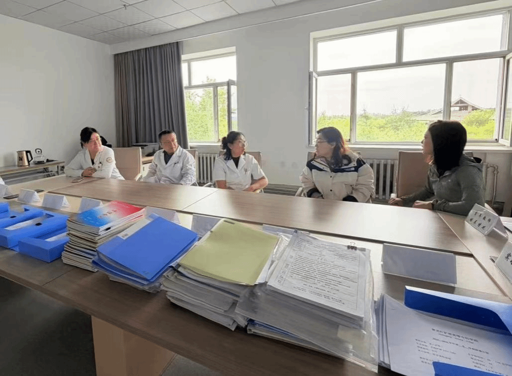 周密部署迎期中檢查 多維展示教學成果促質量提升